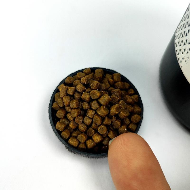 غذا ماهی آکواریوم فول پروتئین PAXi زیرآبی 275CC 150G P800 غذا ماهی آکواریوم فول پروتئین PAXi زیرآبی 275CC 150G P800