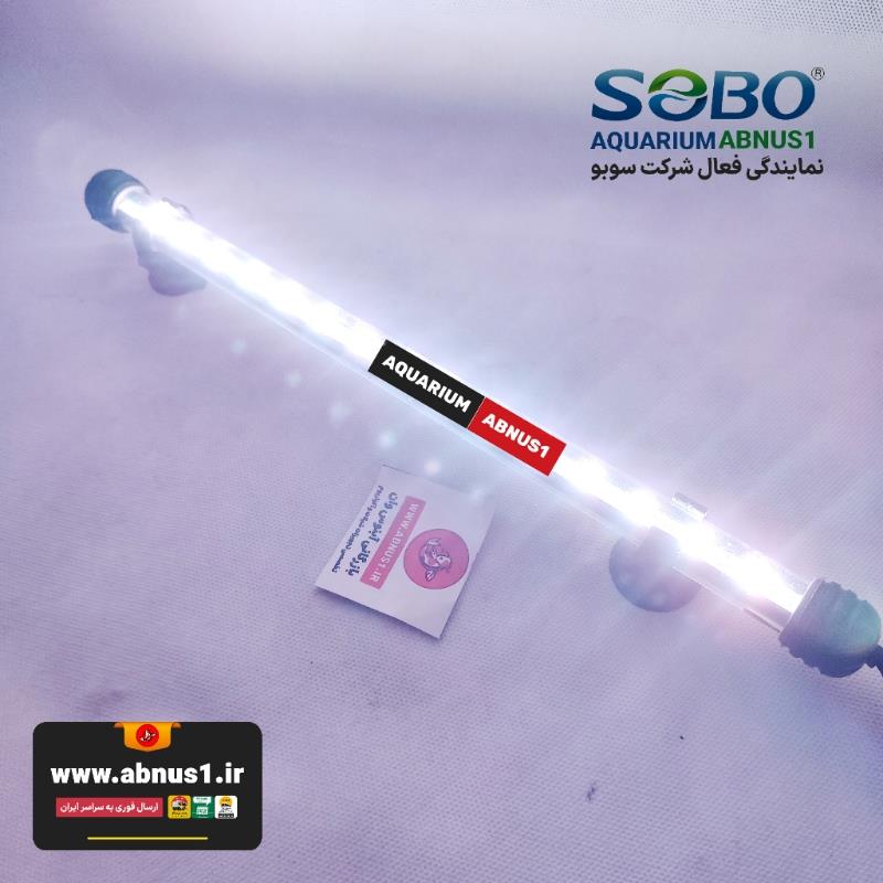 نور آکواریوم سوبو مدل T4-480AN ریموت دار ضد آب رنگارنگ نور LED آکواریوم سوبو مدل T4-480AN با طول ۴۵ سانتیمتر، ضدآب، دارای ریموت کنترل، رنگارنگ و مناسب آکواریوم ۴۵ تا ۸۰ سانتیمتر.تصاویر شامل: نمای کامل چراغ، روشنایی در رنگهای مختلف، نمایش ریموت، افکتهای رقص نور و نحوه نصب.