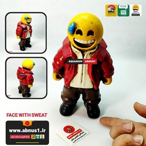 مجسمه بزرگ فیگور ایموجی لبخند پر استرس